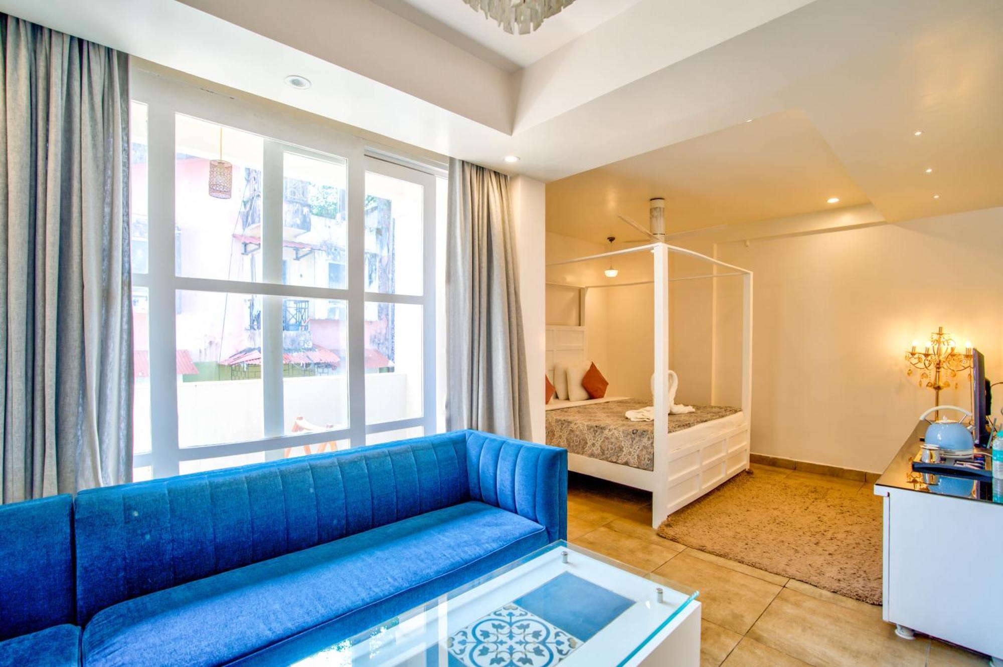 Hotel Pajaros Blu Calangute Bagian luar foto