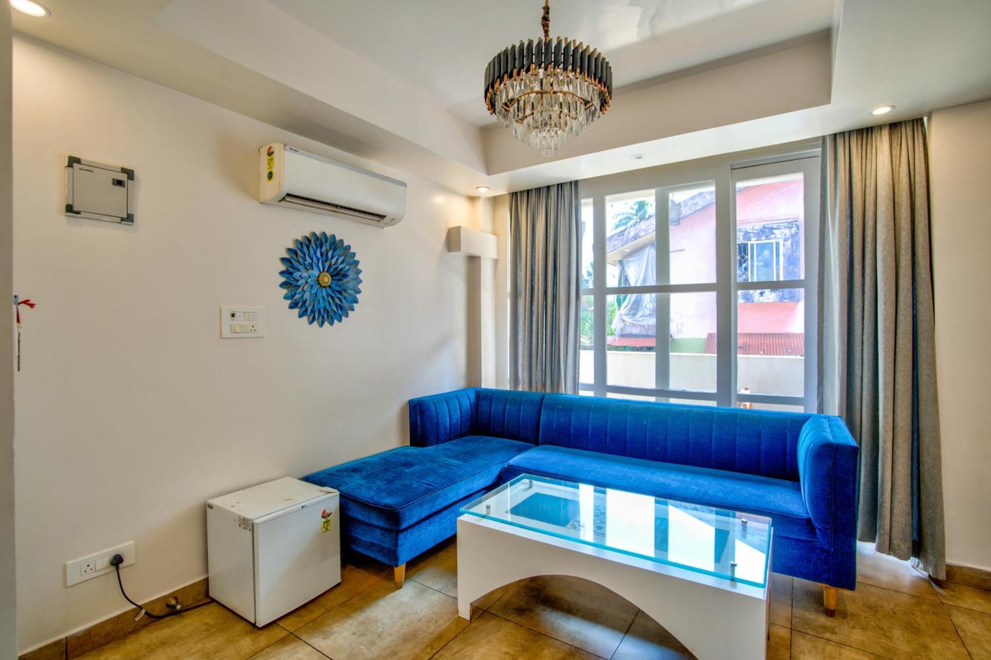 Hotel Pajaros Blu Calangute Bagian luar foto