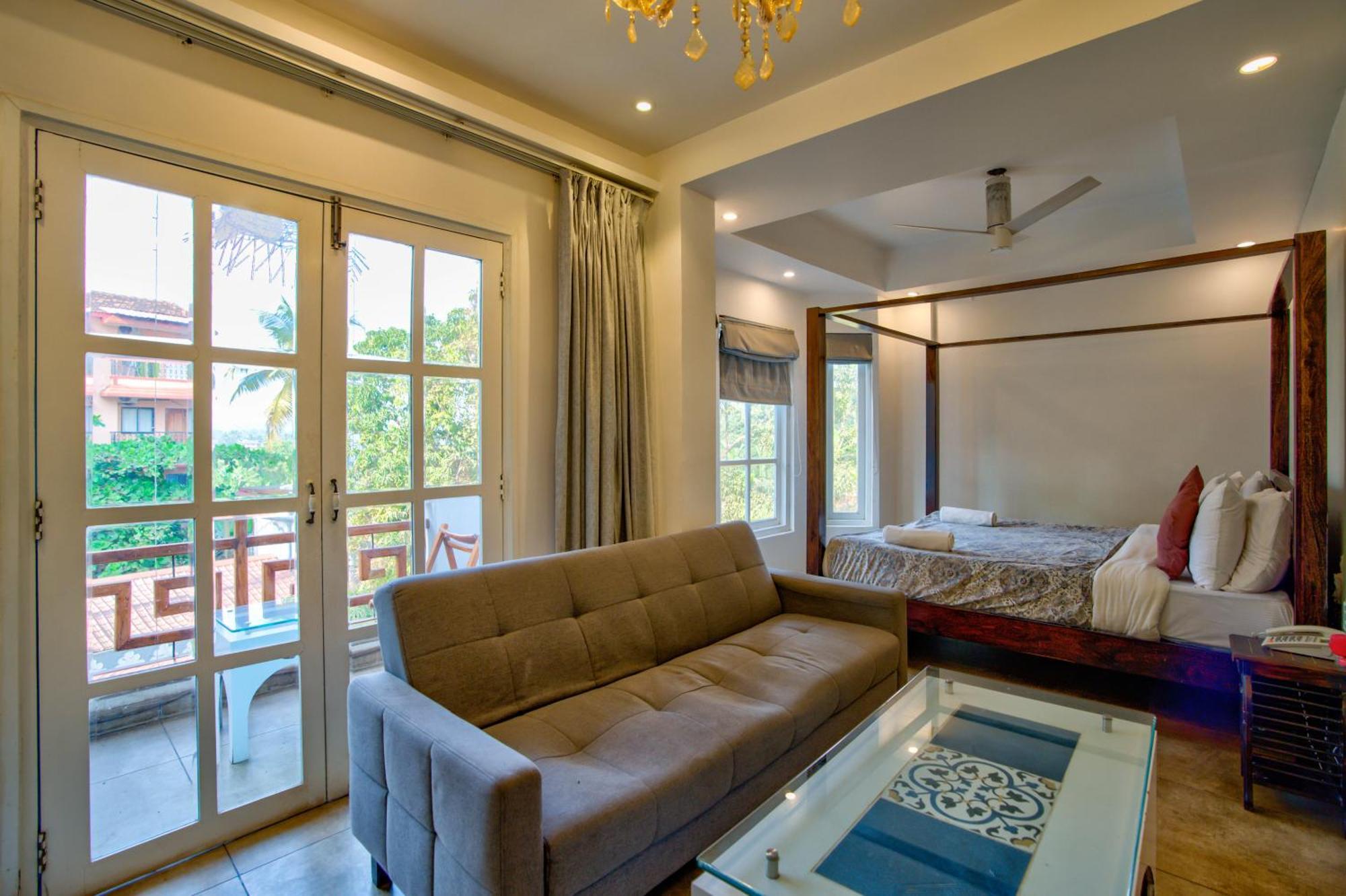 Hotel Pajaros Blu Calangute Bagian luar foto